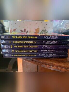 Lot 5 Hardy Boys Casefiles Paperback Books 45 5 4 46 1 Dead On Target, Foul Play
